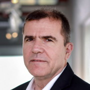 Amir Einav